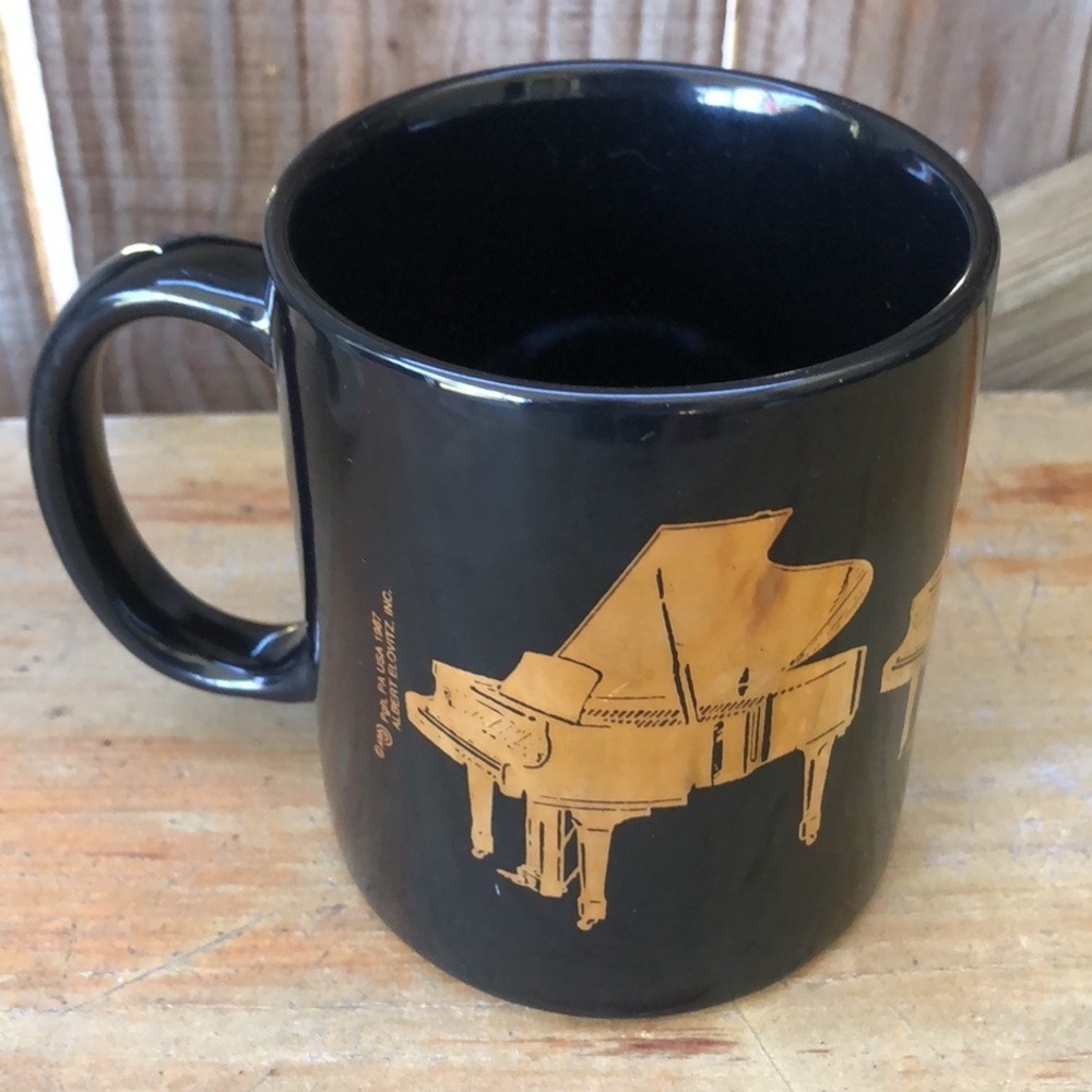Vintage 1987 Albert Elovitz 22KT Gold Grand Pianos Black Ceramic Coffee Mug 11oz